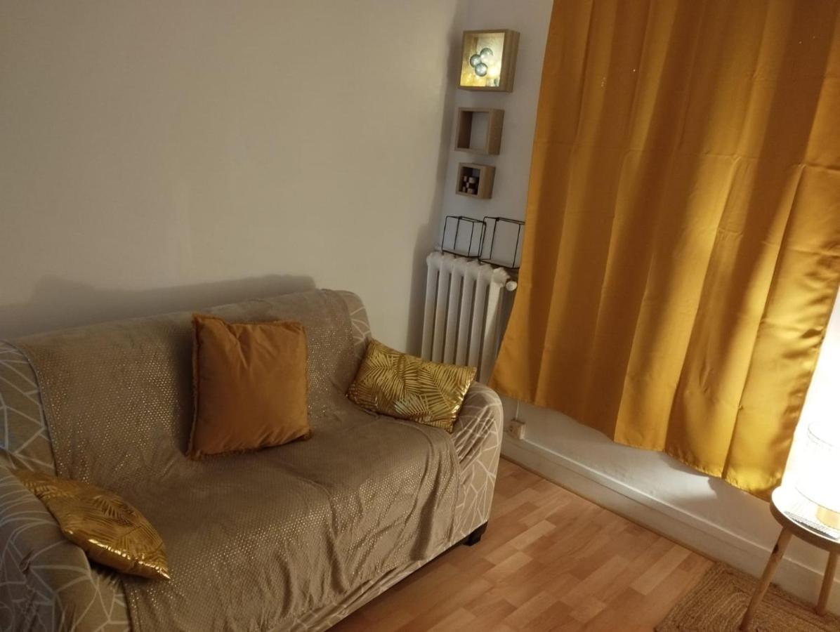 Ferienwohnung Parisian Vibes A Clichy Exterior foto